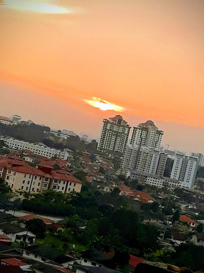 A Room In Aparnt Sri Impian Johor Bahru Dış mekan fotoğraf